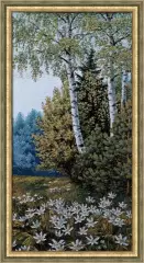 Гобелен в раме. Цветы на опушке. 46х29 см