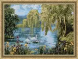 Гобелен в раме. Лебединая семья. 50х69 см